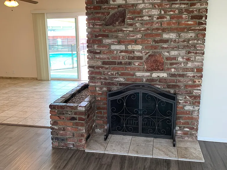 8270 Boyson St — Photo 10