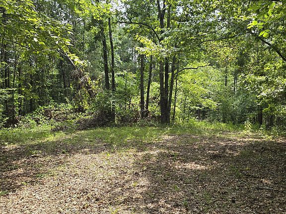 2nd image of 4190 Tuscumbia Rd