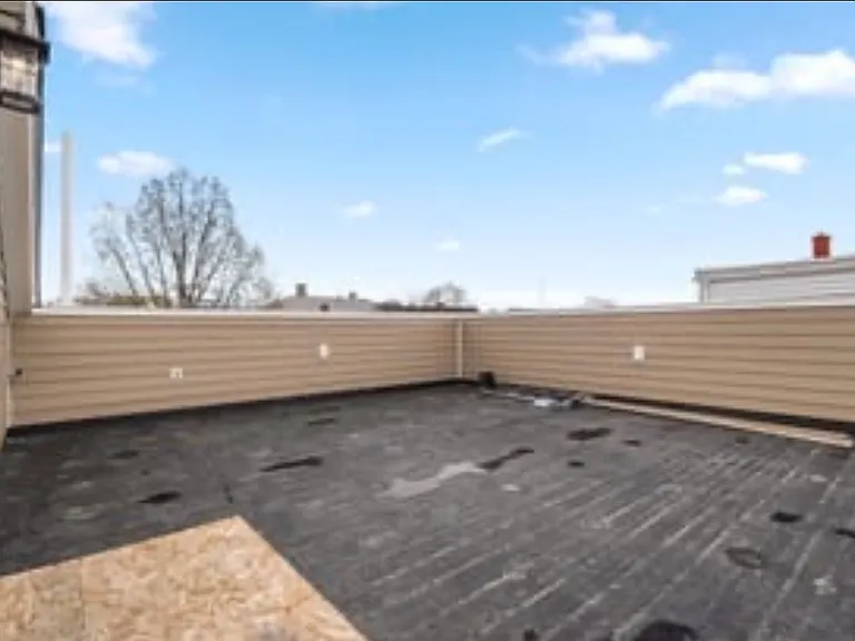 36 Spring Garden St #1 — Photo 9