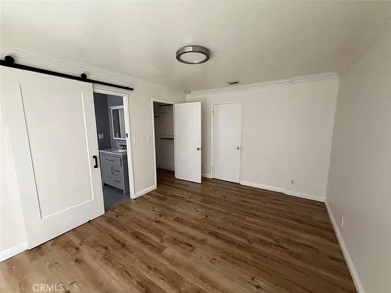 6137 Camellia Ave — Photo 14