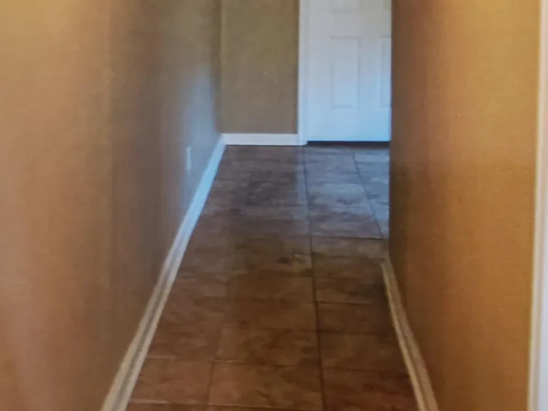 1229 Georgia St — Photo 13