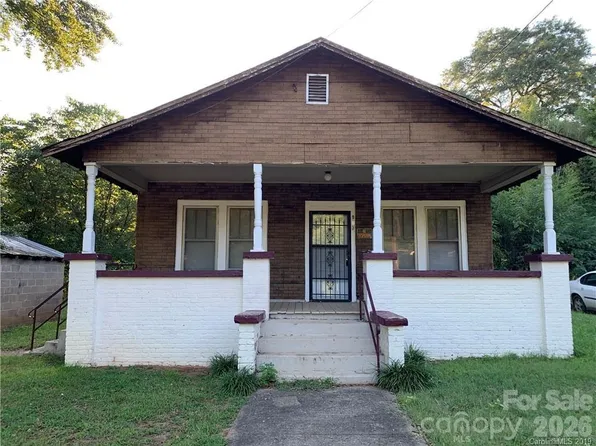 917 Logan St, Shelby, NC 28150