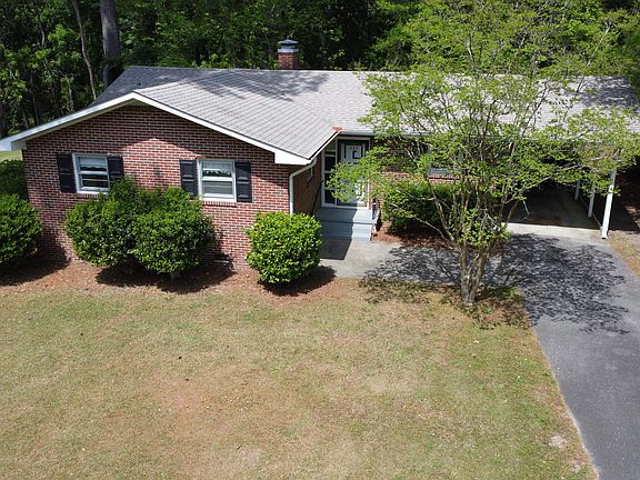 2nd image of 245 S Hillcrest Drive