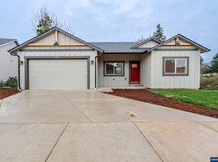 1423 45th Ave, Sweet Home, OR 97386