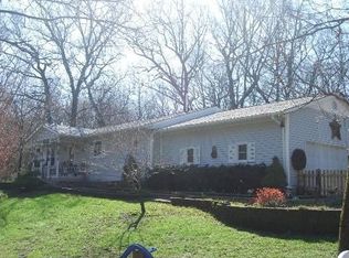 526 Cottonwood Ct, Dixon, IL 61021