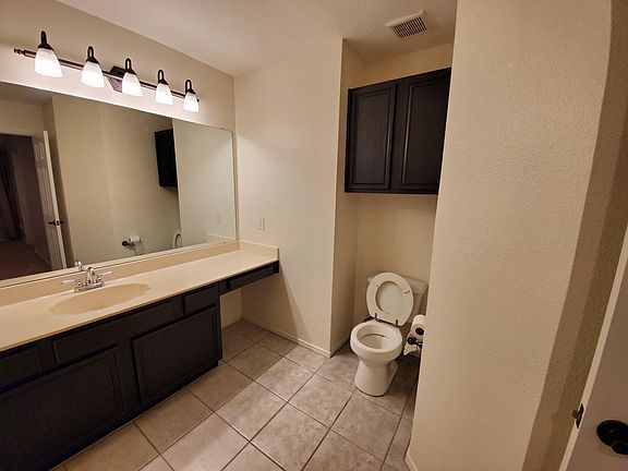 2nd image of 3119 Lance Ln