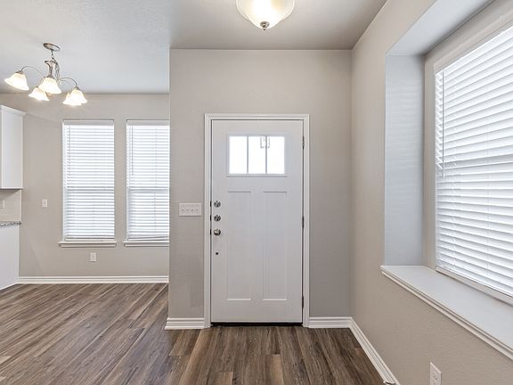 2nd image of 7603 Stonehollow Dr