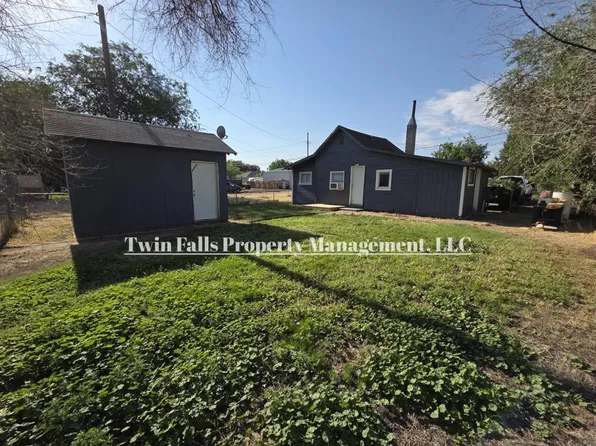 1246 1/2 8th Ave E, Twin Falls, ID 83301