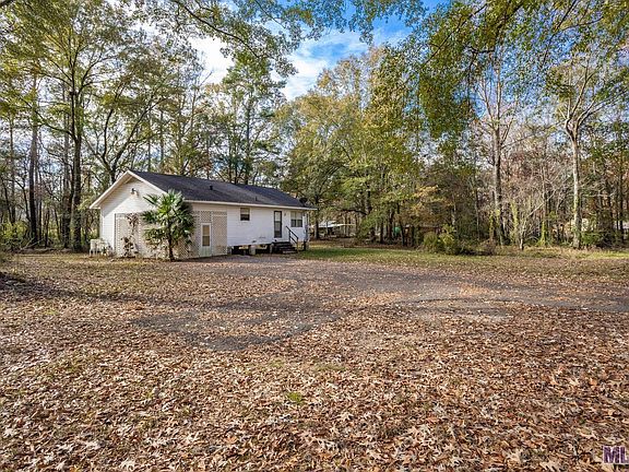 4th image of 14138 Pine Park Dr