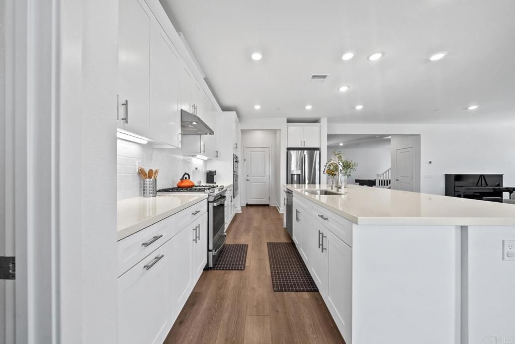 33024 Goldie Ct, Winchester, CA - View 6