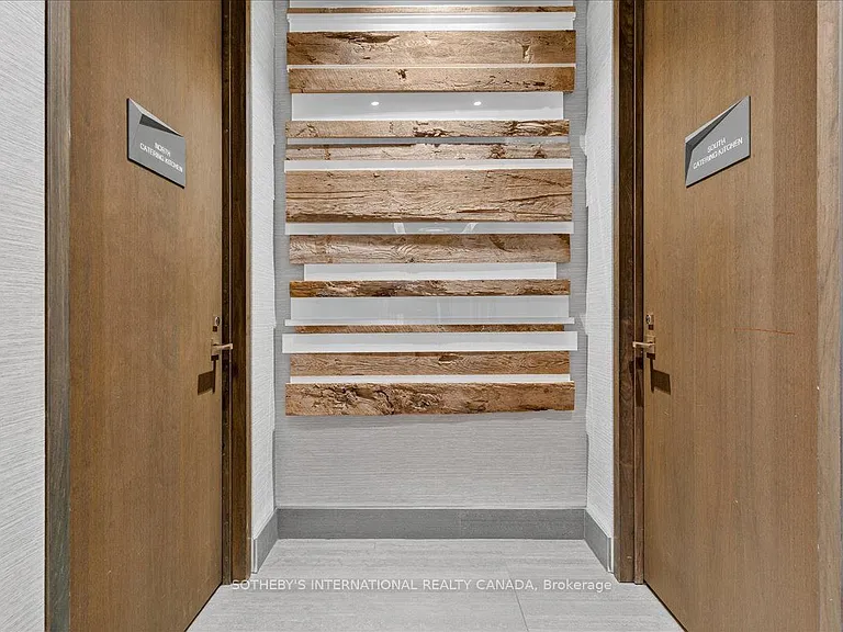 10 York St #2105 — Photo 27