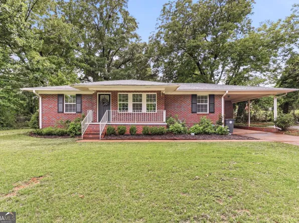 1237 S Enota Dr NE, Gainesville, GA 30501
