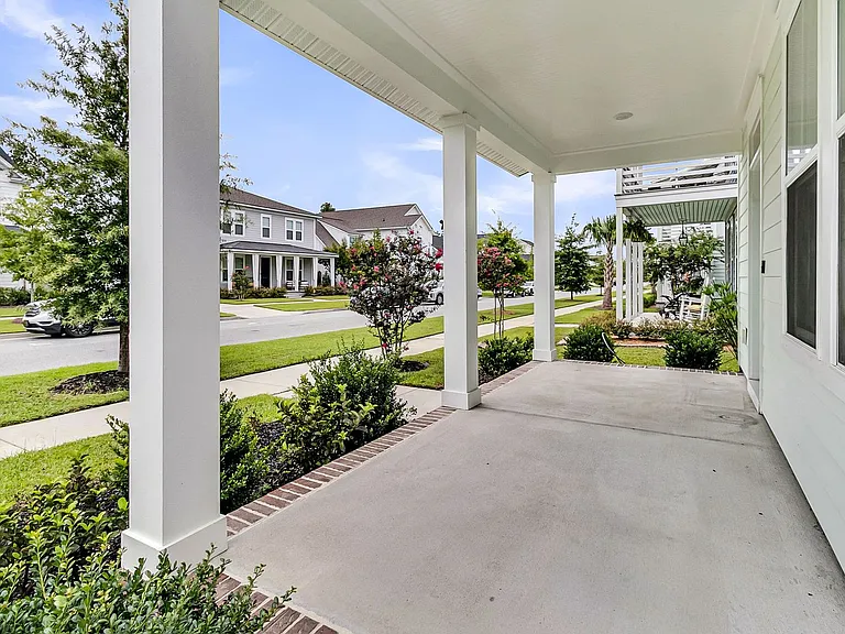 396 Ripple Park Dr — Photo 5