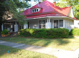106 S Zetterower Ave, Statesboro, GA 30458