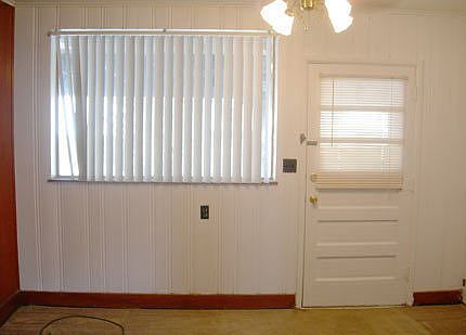 2nd image of 109 W Church St #160