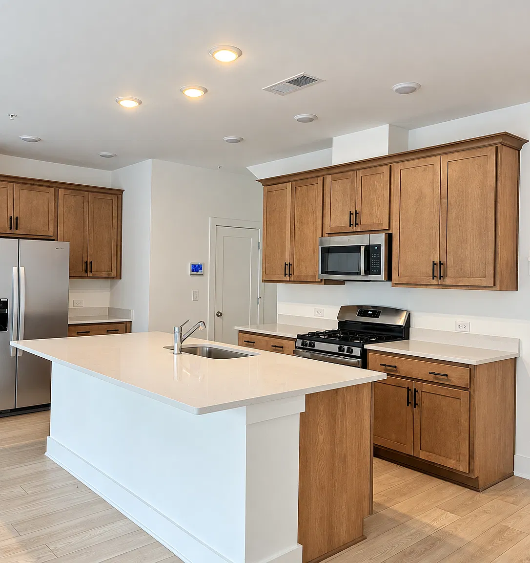 3 bed, 2.5 bath, 1919 sqft, $2,300 — Photo 4