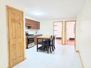 413 49th St #1A, Brooklyn, NY