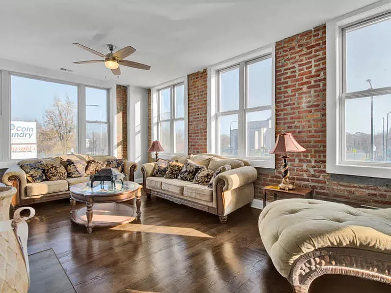 7400 S Stony Island Ave — Photo 6