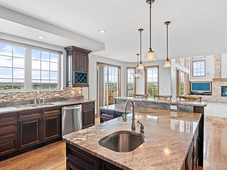 19341 E Davies Pl — Photo 11