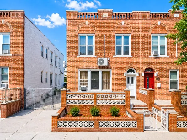 2343 E 22nd St, Brooklyn, NY 11229