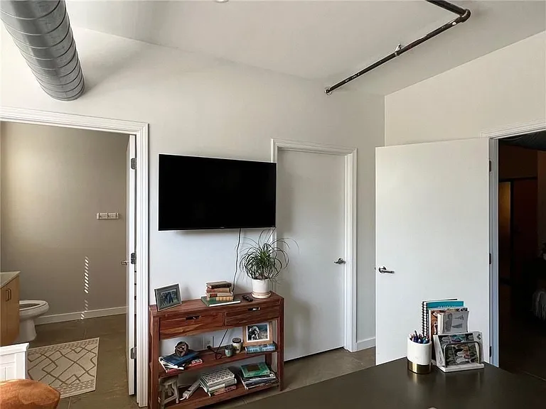 445 N Sessions St #2211 — Photo 16