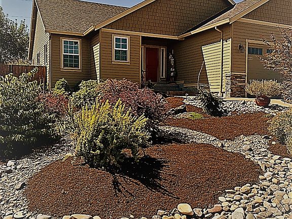 House and front landscaping