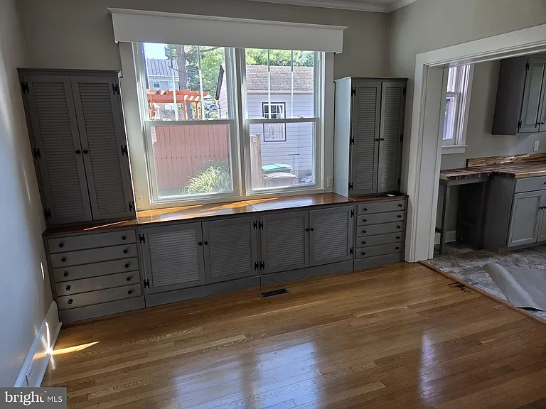 240 S Holliday St — Photo 9