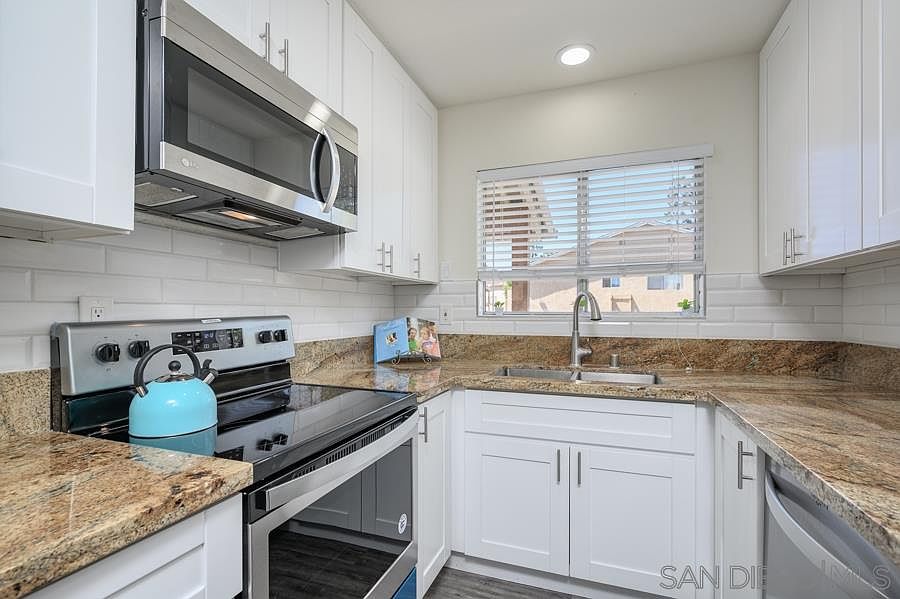 1st image of 6654 Pinecone Ln