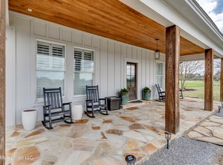 340 Black Jack Rd, Vaughan, MS 39179