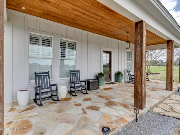 340 Black Jack Rd, Vaughan, MS 39179