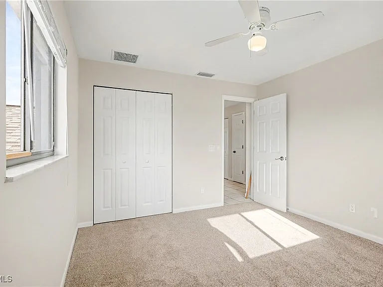 4528 SE 5th Pl #8 — Photo 15