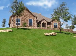 1209 Honeysuckle Ct, Graford, TX 76449