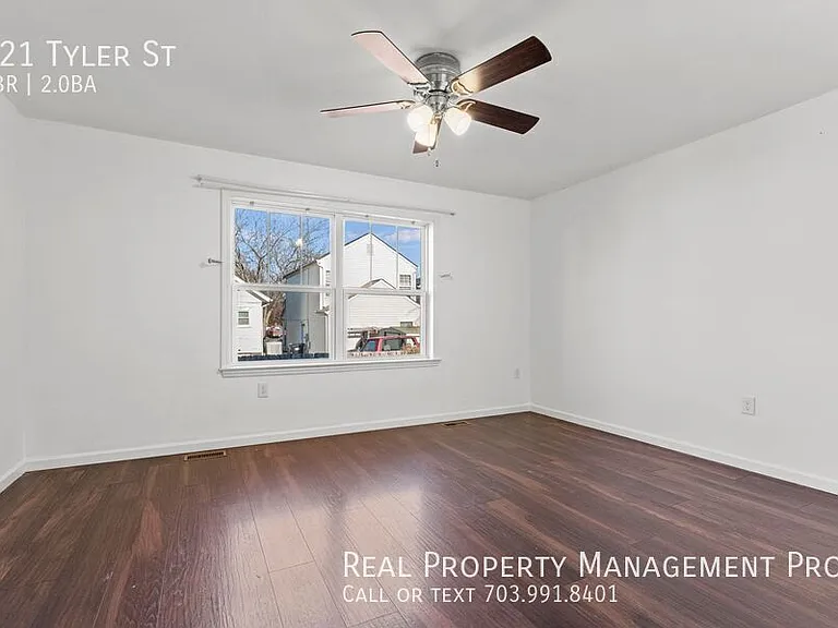 321 Tyler St — Photo 17