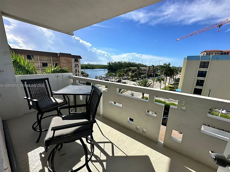 3111 N Ocean Dr #401 — Photo 10