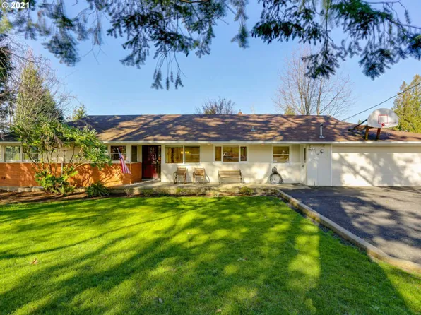 23323 NE Glisan St, Wood Village, OR 97060