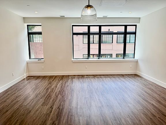 5th image of 175 E Main St Suite 1