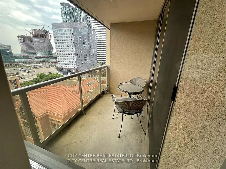 4090 Living Arts Dr #1112 — Photo 17