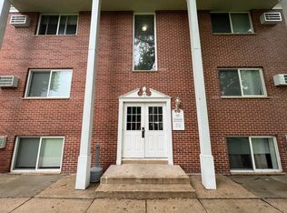 423 27th St NE APT 303, Rochester, MN 55906