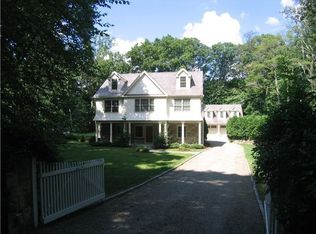 19 W View Ln, Norwalk, CT 06854