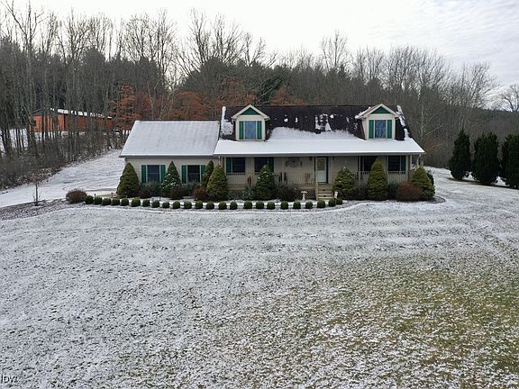 3rd image of 47842 Tomahawk Dr