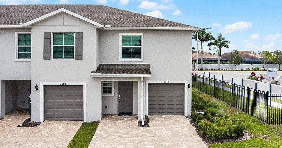 Soluna Townhomes