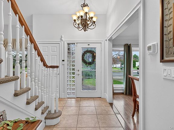 4th image of 28 Timber Ridge Drive