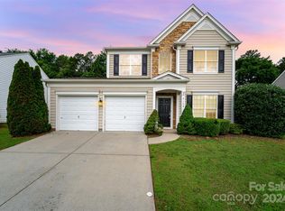 2420 Logan Field Dr, Waxhaw, NC 28173