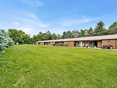 Shelby Meadows — Photo 10