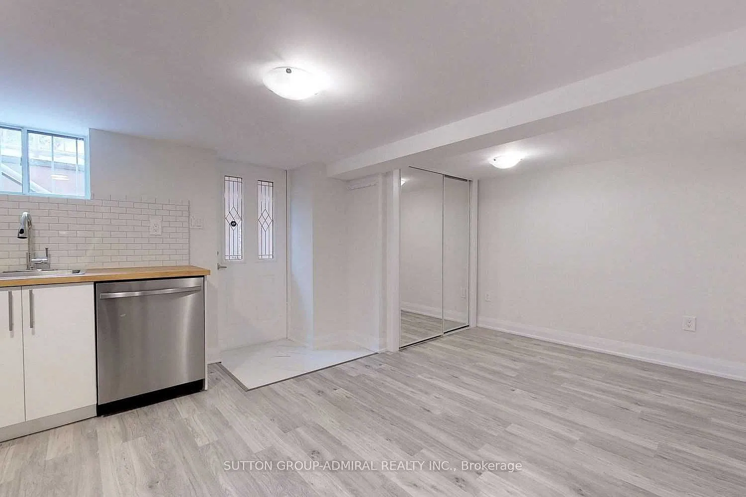 2 bed, $1,999 — Photo 3