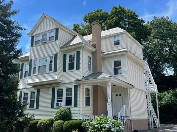 1847 Commonwealth Ave, Brighton, MA 02135