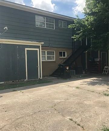 3rd image of 1901 Pace Blvd