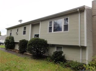9 Palma Cir, Waterbury, CT 06704