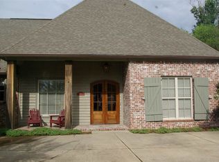 136 Muscadine Path, Madison, MS 39110