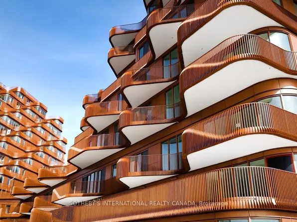 155 Merchants Wharf #515, Toronto, ON M5A 0Y4